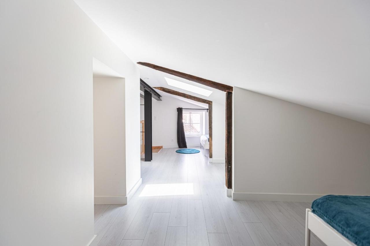 Guestready - Mezzanine Apartment - Grosse Cloche Bordeaux Exteriér fotografie